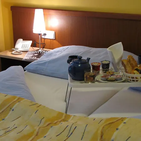Austria 3* Prague
