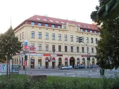 Austria 3* Prague