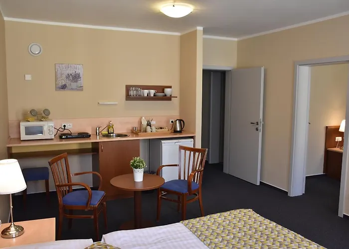 アパートホテル オーストリア スイーツ アパートホテル 3*